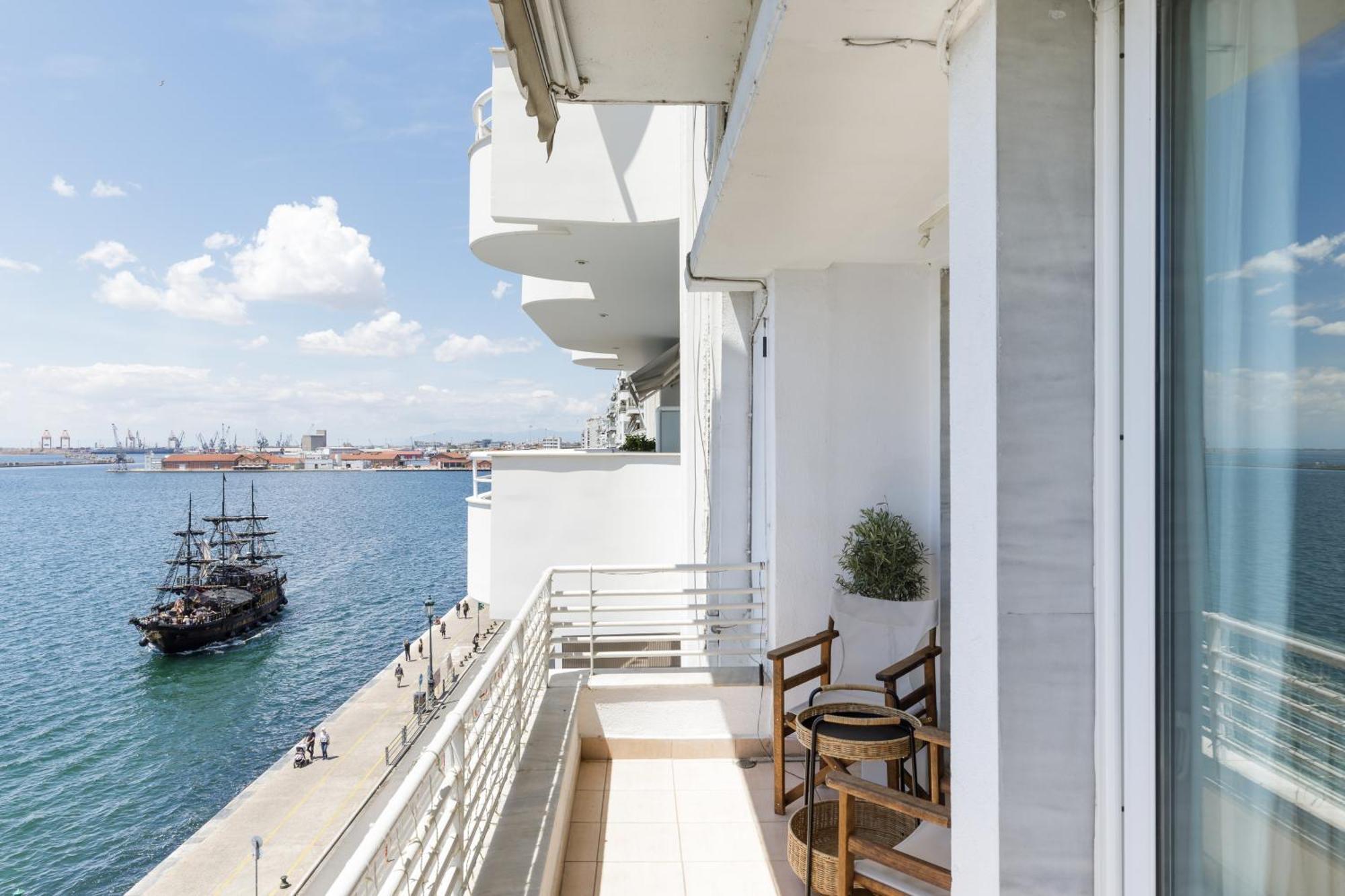 Infinity & Beyond Seafront Apts, Amazing View Apartment Salonic Exterior foto